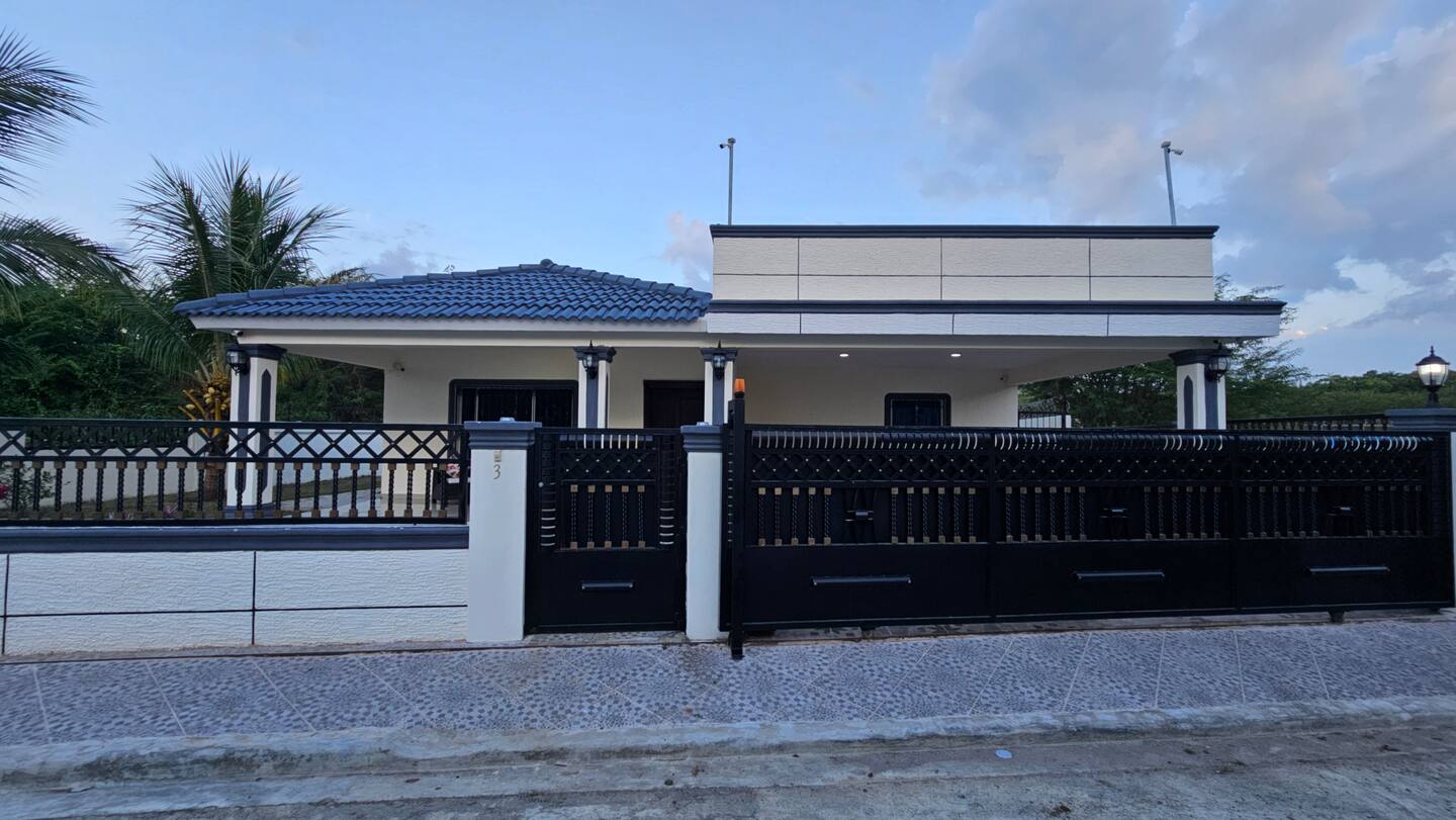 Peaceful & Private 3-Bedroom Villa near Puerto Plata Airport