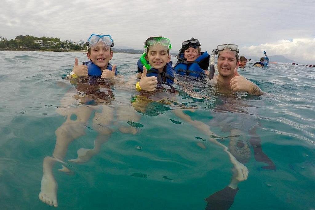 Snorkeling Tour & Sosua Beach Day